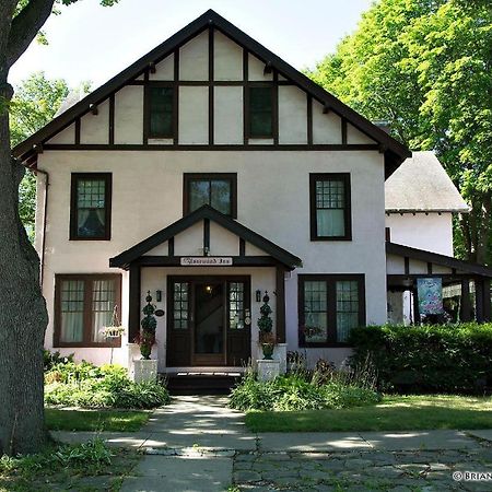 Rosewood Inn Corning Exterior foto